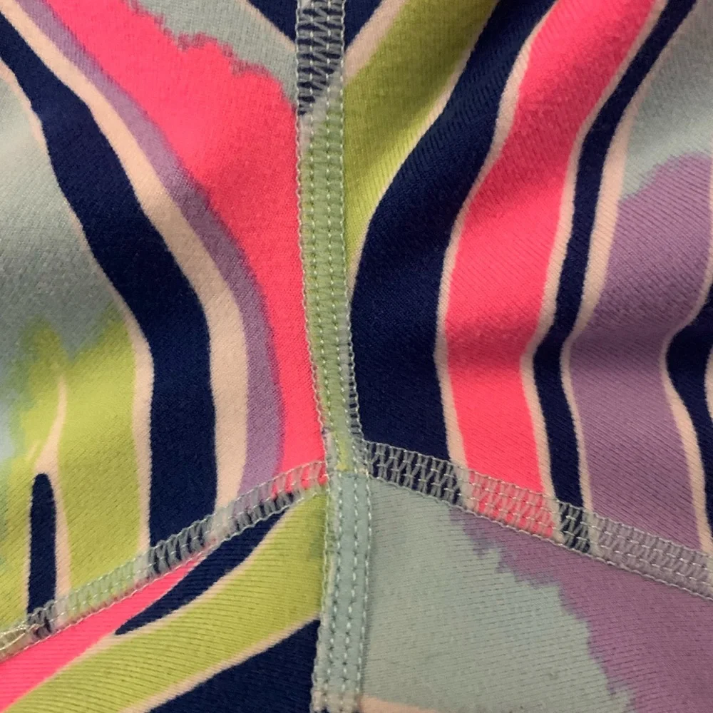 Lilly Pulitzer Luxletic leggings. Large, preloved - Picture 7 of 7